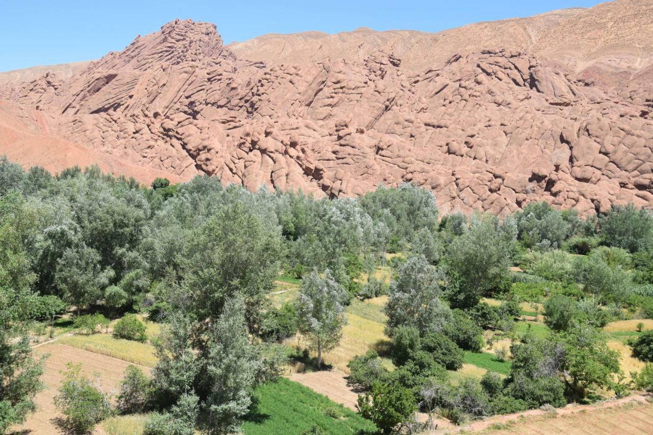 Canyon Dades Hotel Ait Ougliff Bagian luar foto